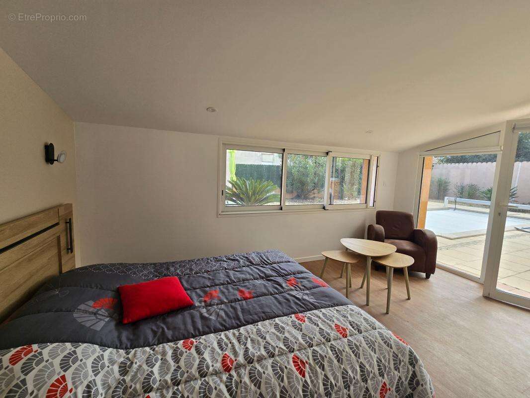 Maison à SAINT-CYPRIEN