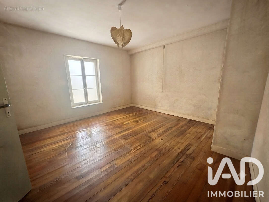 Maison 113 m² à Vendrest  - photo 7