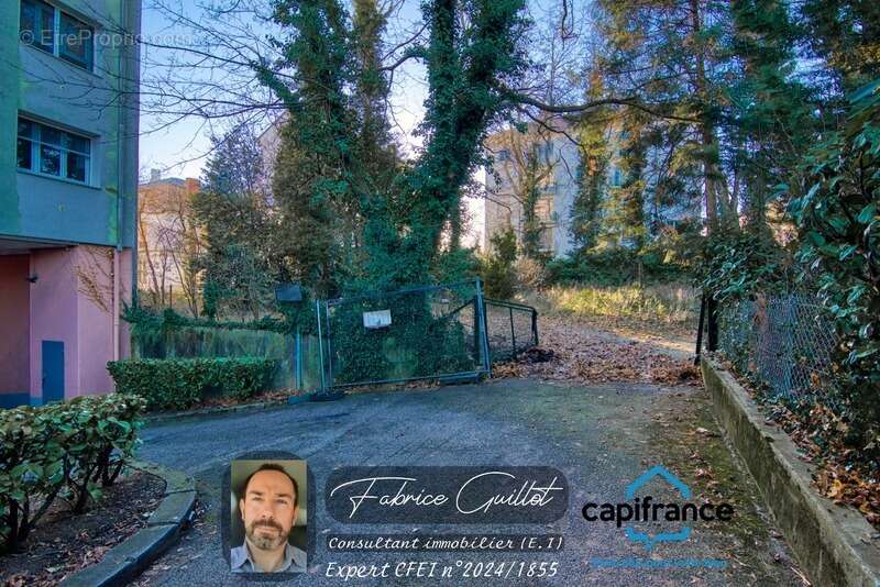 Doubs (25), à vendre Besançon, maison de 320 m2 + terrain de 2190 m2 - photo 21