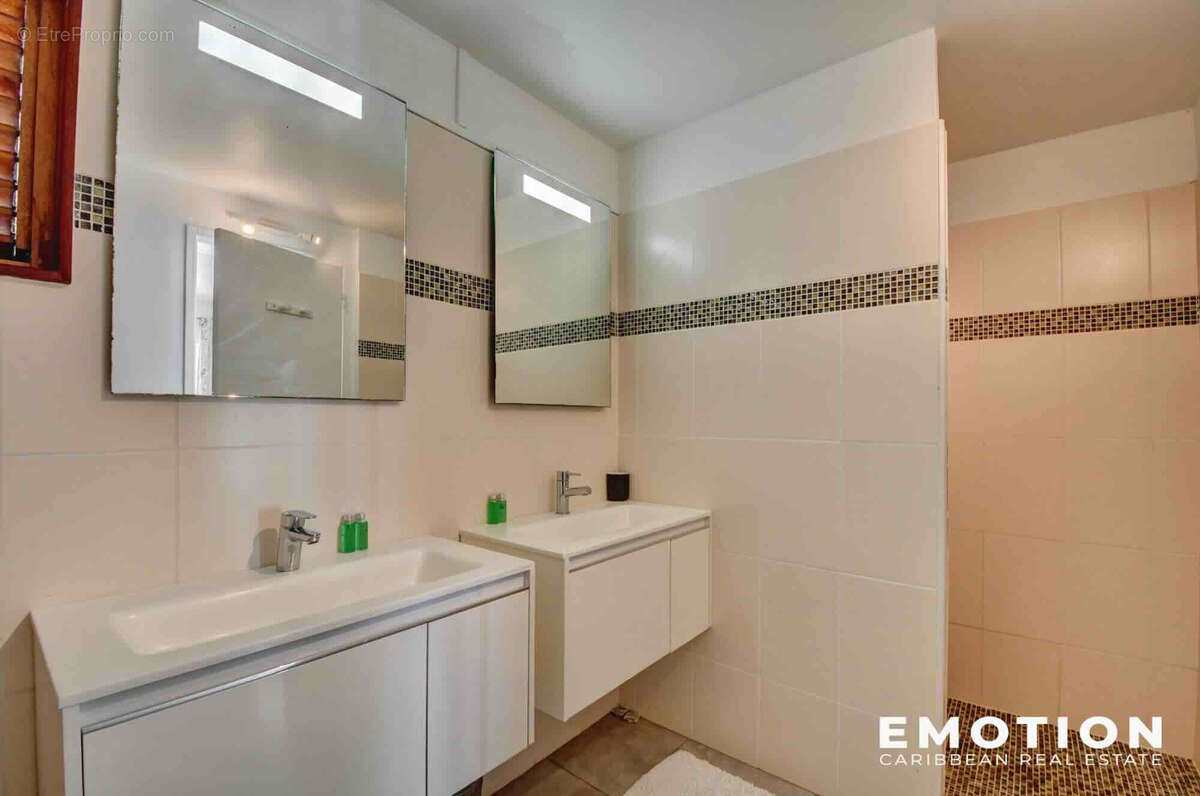 Maison à SAINT-MARTIN