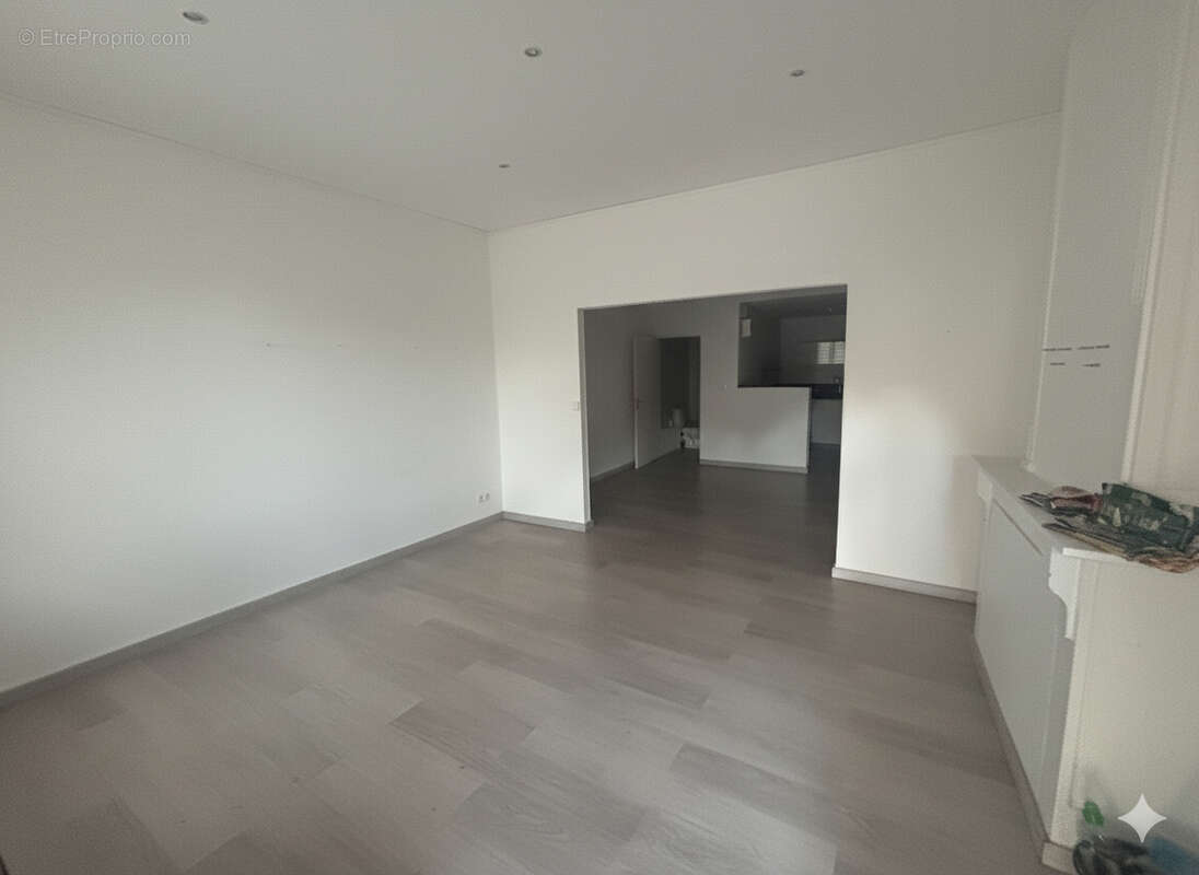 Maison à CONDE-SUR-L'ESCAUT