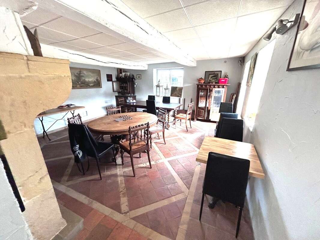 Appartement à FLEURY-LA-MONTAGNE
