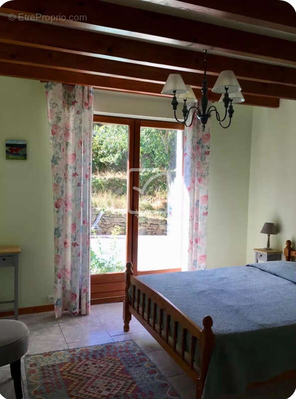 Magnifique propriété de deux appartements au calme de la nature! Vue exceptionnelle sur les montagnes! - photo 18