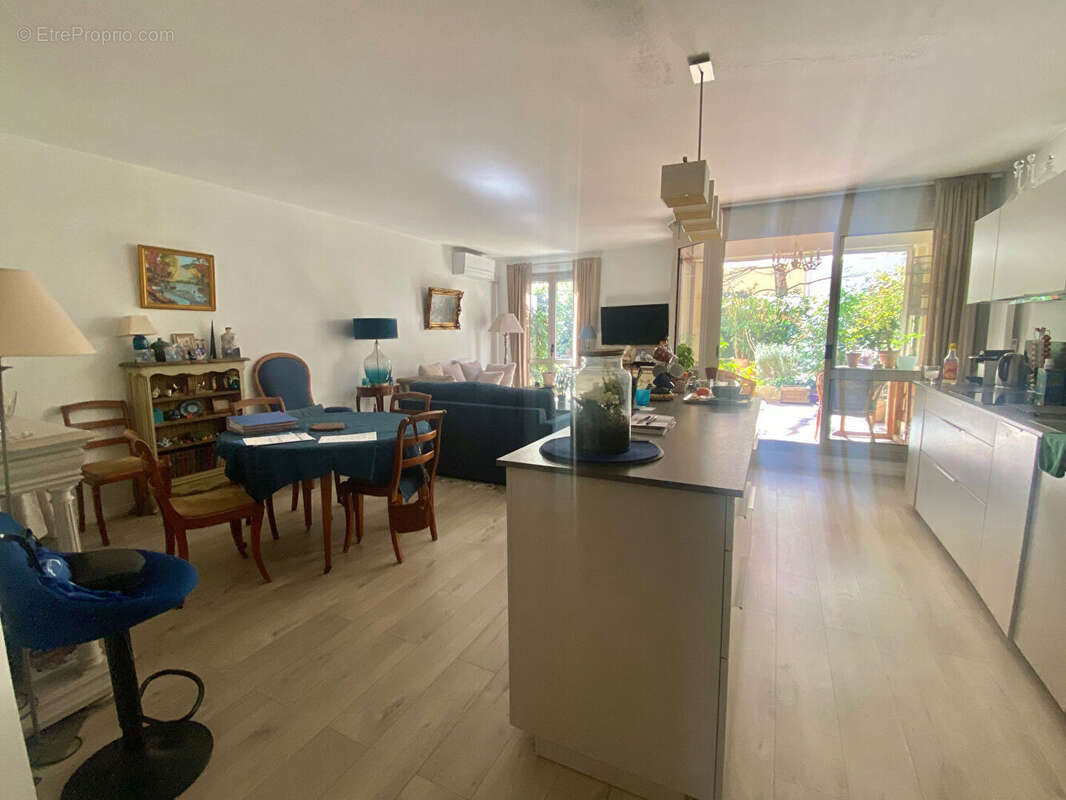 Appartement à AIX-EN-PROVENCE
