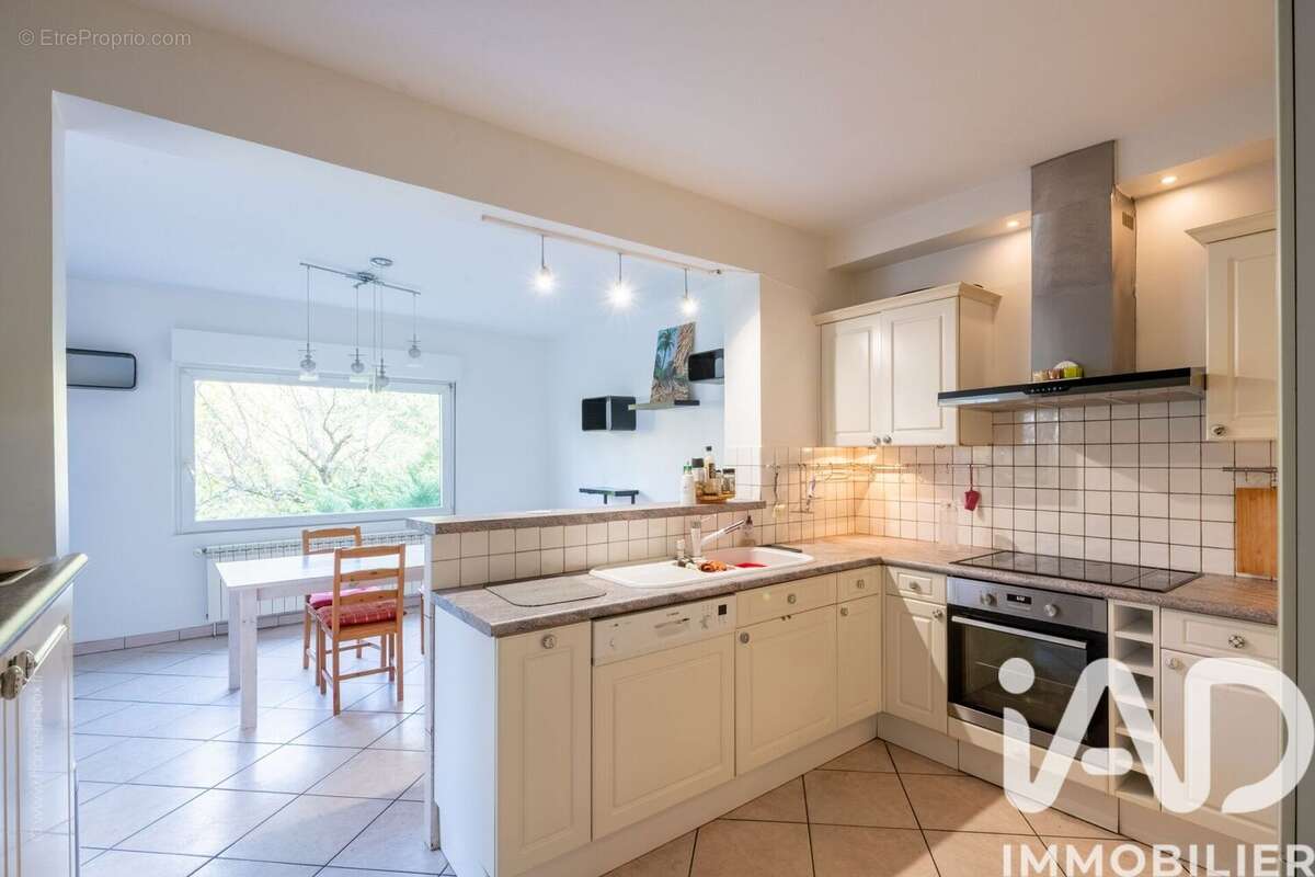 Photo 8 - Maison à RUEIL-MALMAISON