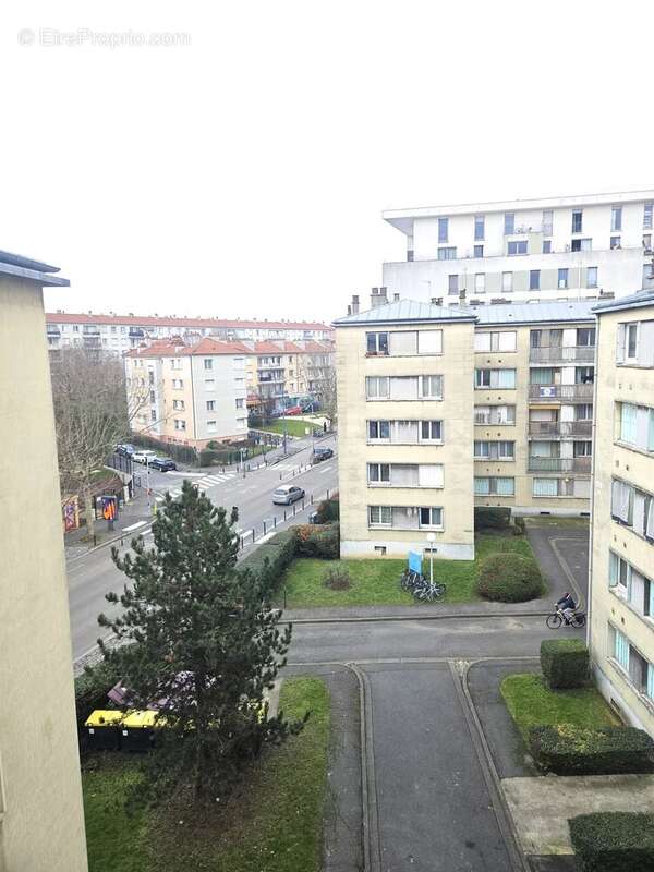 Appartement à MONTREUIL