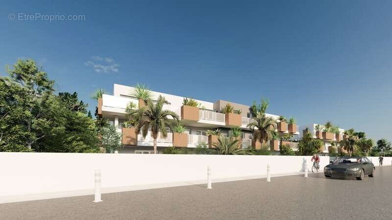 Frontignan - Appartement T4 avec terrasse, garage et parking - photo 2
