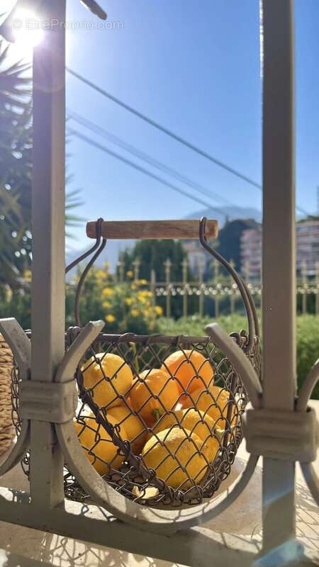 Appartement à MENTON