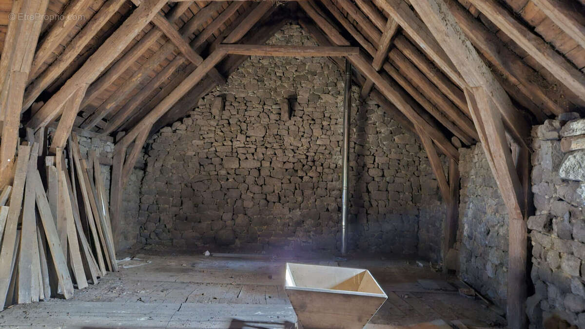 Authentique Corps de ferme en pierre - Potentiel Exceptionnel - photo 12