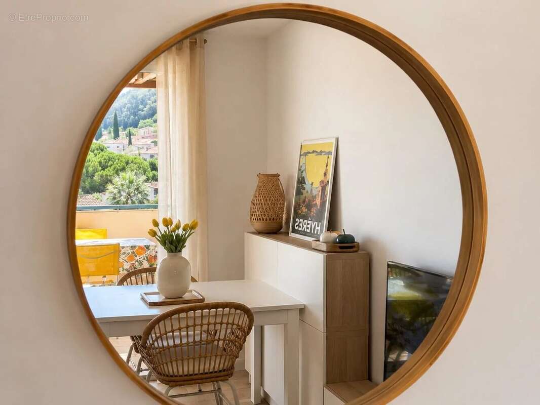 Appartement à HYERES