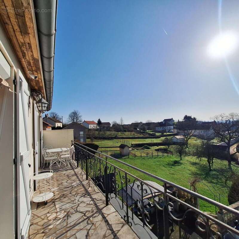 Photo 3 - Maison à LE CREUSOT