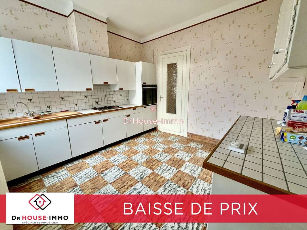 Maison à QUAROUBLE