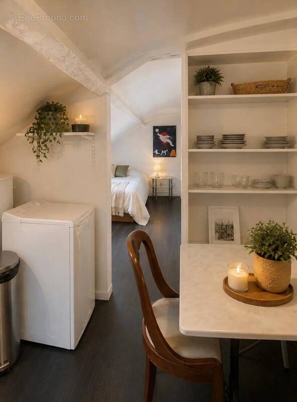 Appartement à PARIS-3E