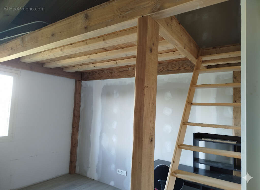 Maison à VIELMUR-SUR-AGOUT