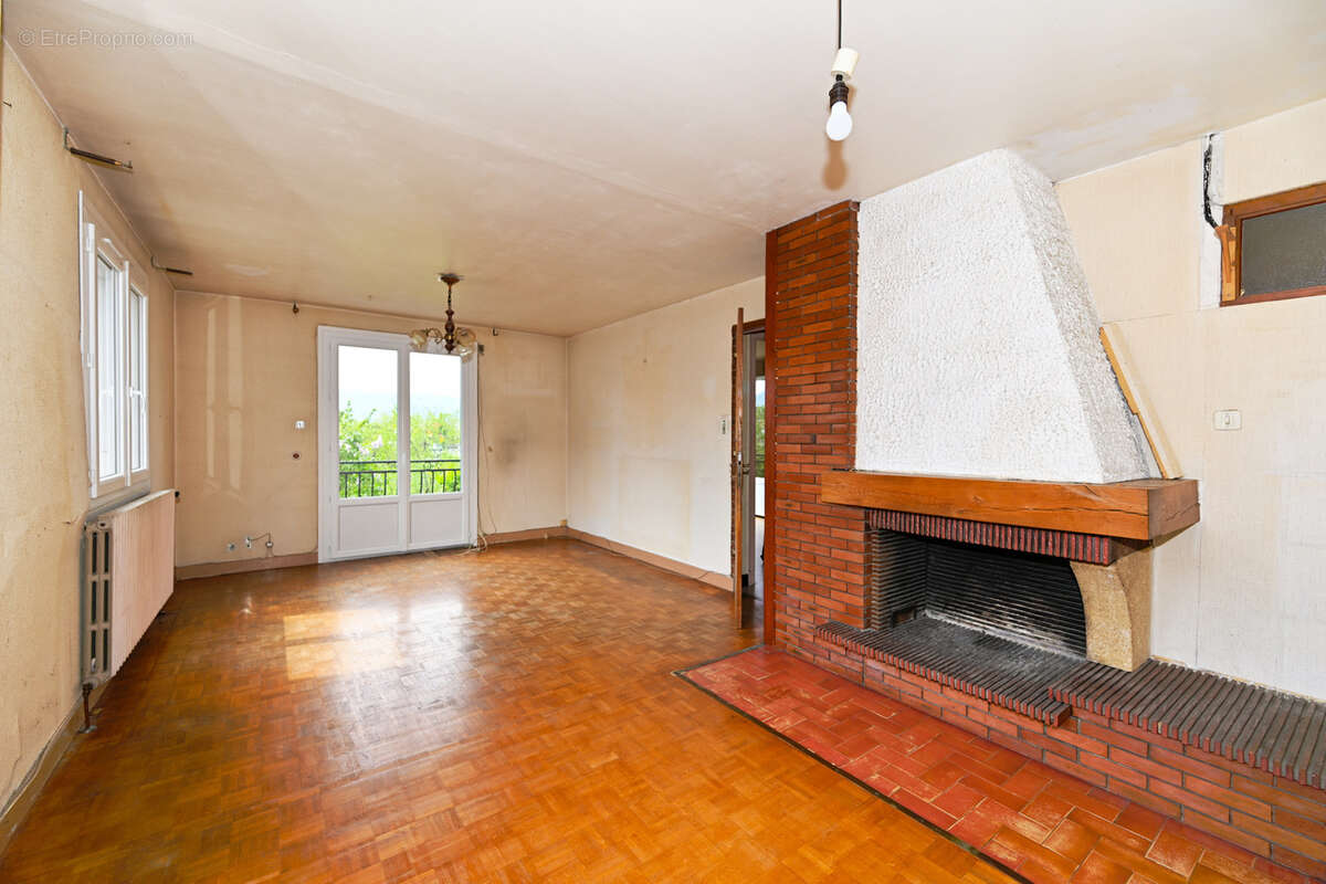 Maison à LA RAVOIRE