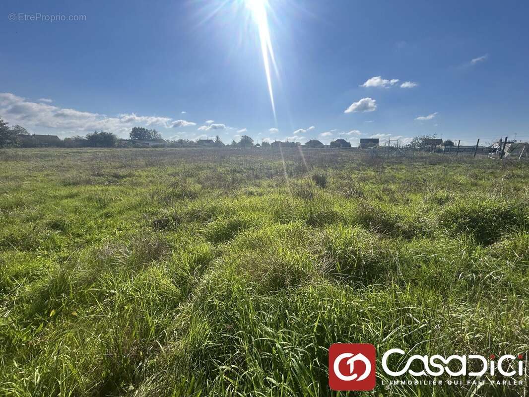 Terrain à DECIZE