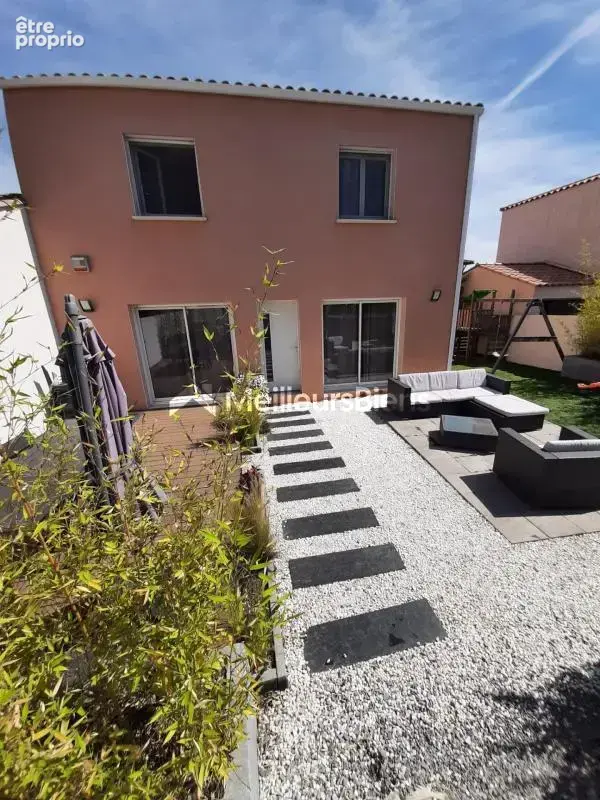 Maison 4 pièces 97 m² à Gigean, terrain de 530 m² avec piscine - photo 17