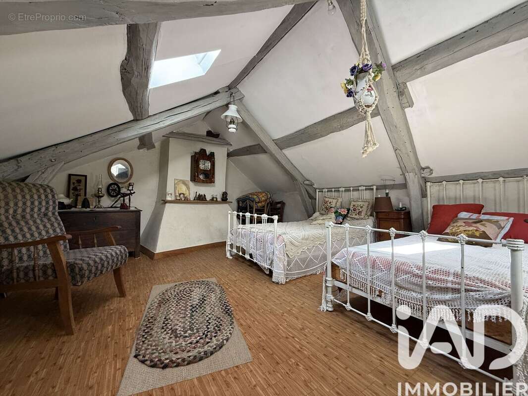 Maison 65 m² à Centres  - photo 9