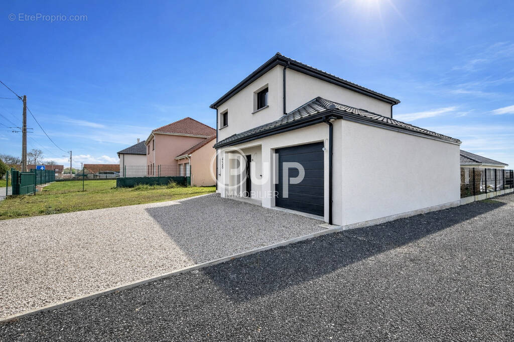 Maison à CAMPAGNE-LES-HESDIN