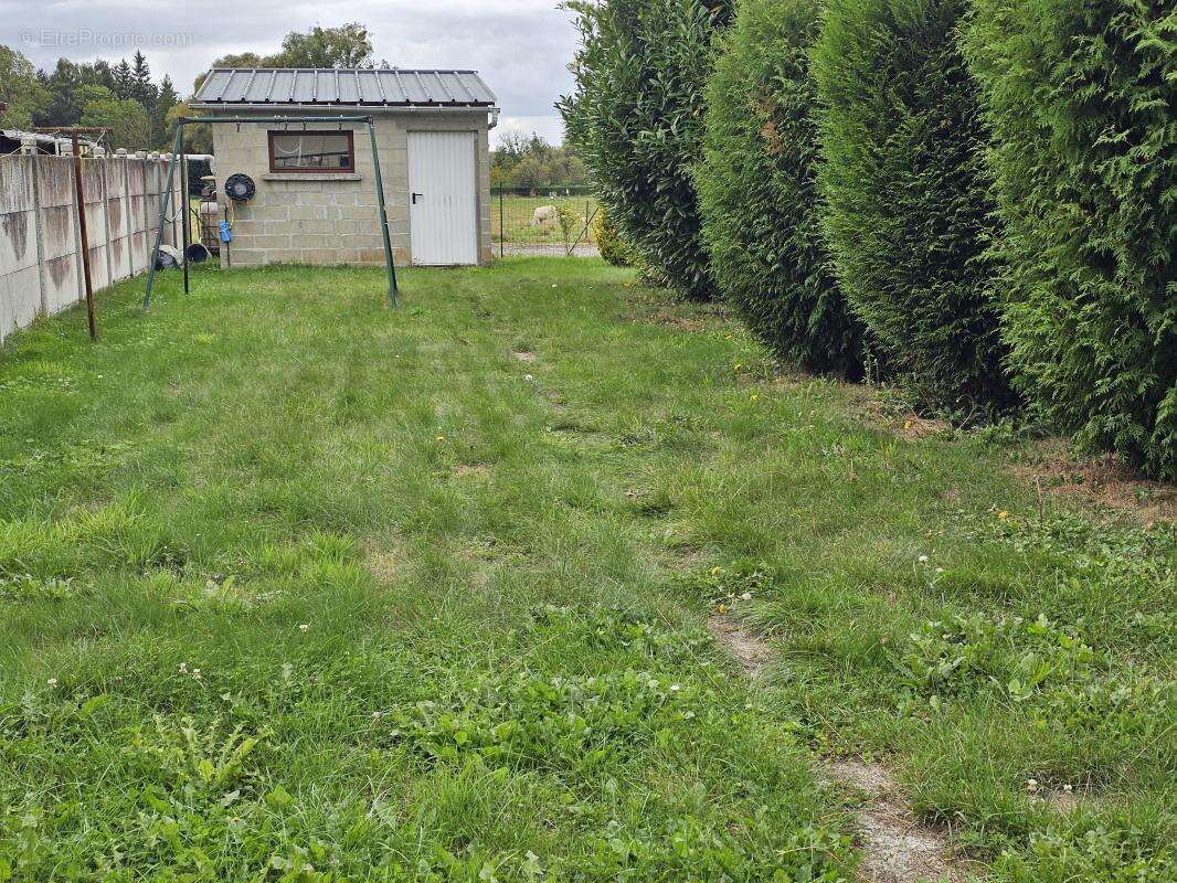 Maison à LESQUIELLES-SAINT-GERMAIN