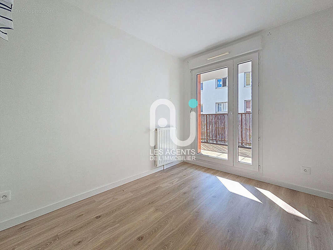 Appartement à BOIS-COLOMBES