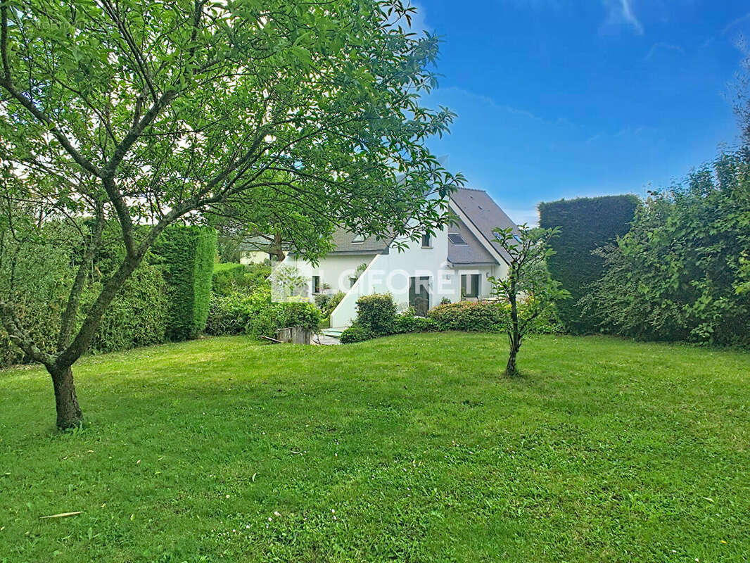 Maison à BRUZ