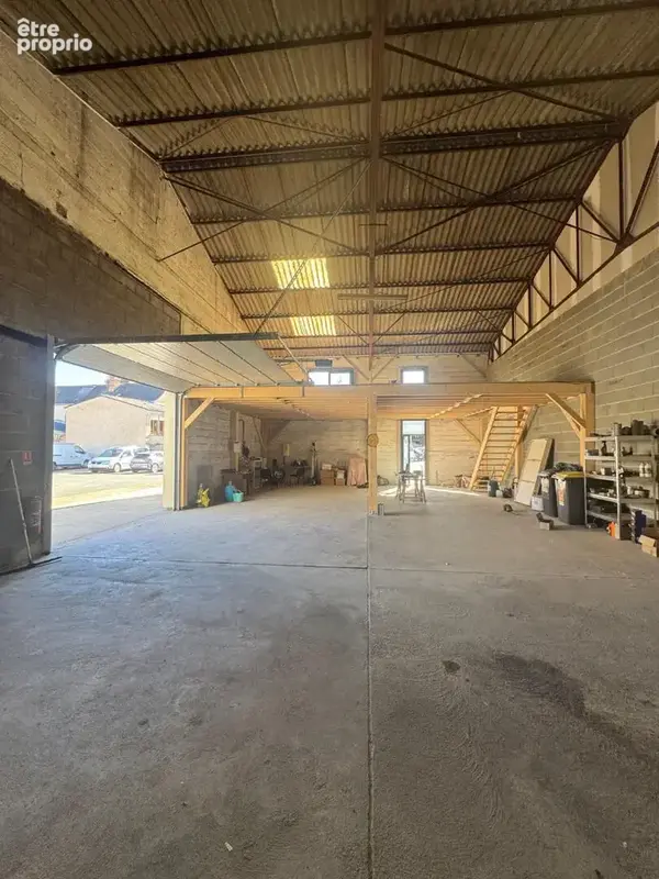 Photo Commerce à Angers au prix de 312 000€
