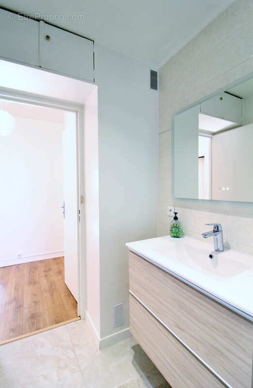 Appartement 80 m2, parking, cave, balcon... - photo 15