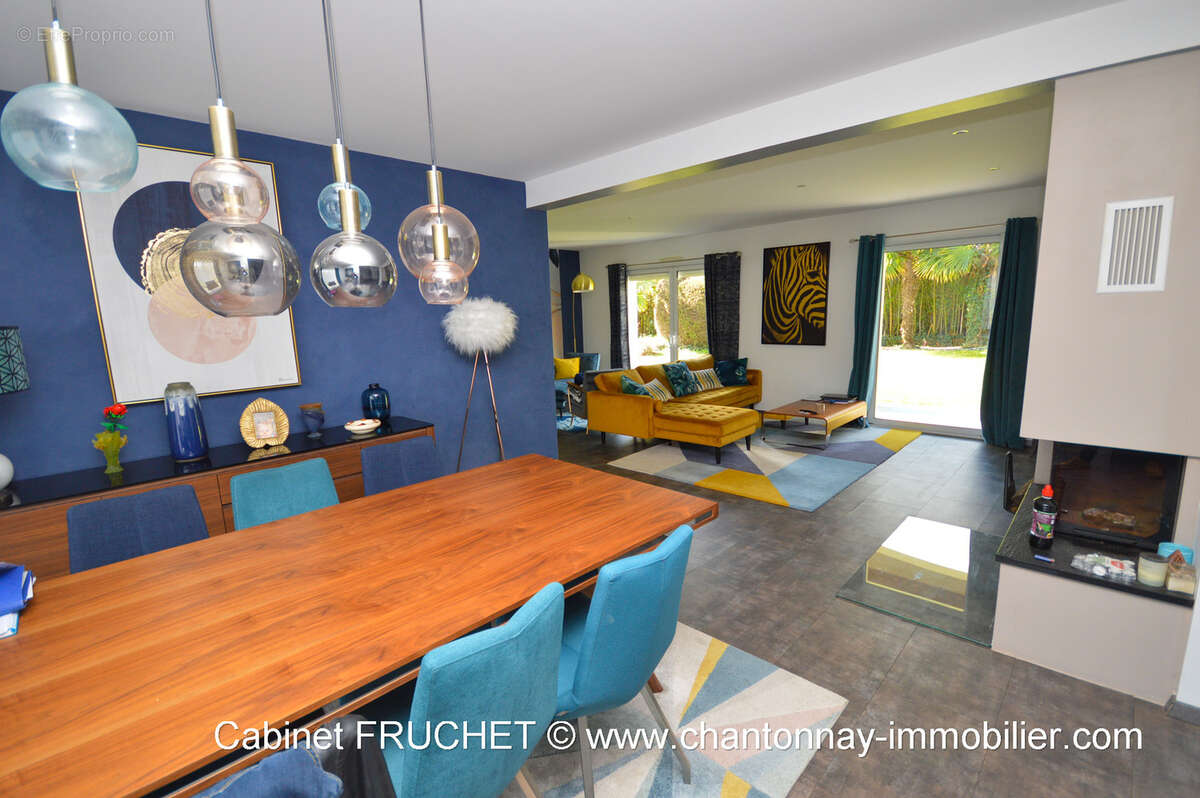 Maison à CHANTONNAY