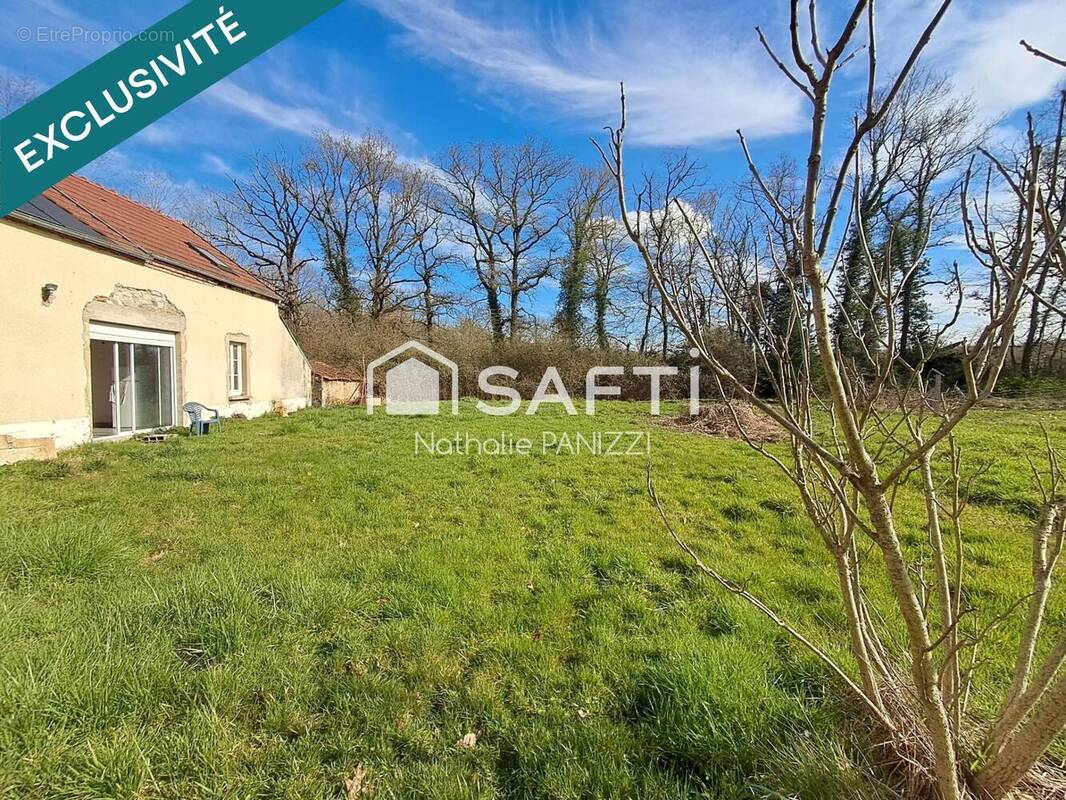 Photo 1 - Maison à CERCY-LA-TOUR