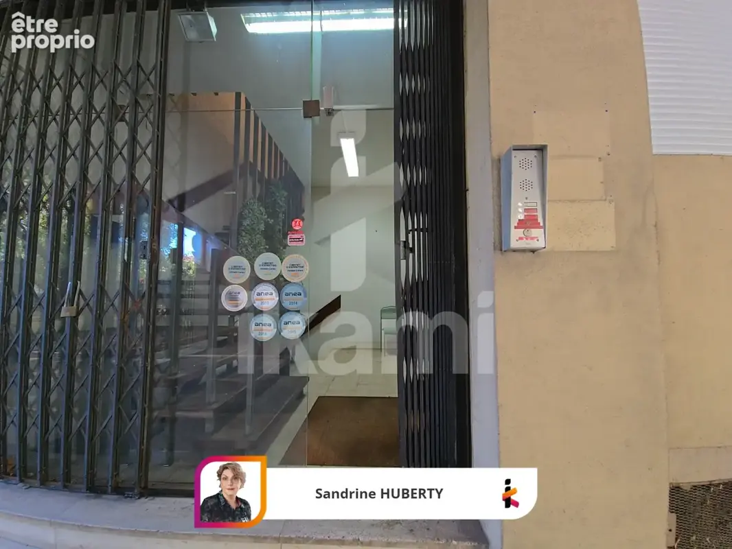  Bureaux professionnels à Gonesse   7 bureaux + sous-sol + 5 parkings - photo 2