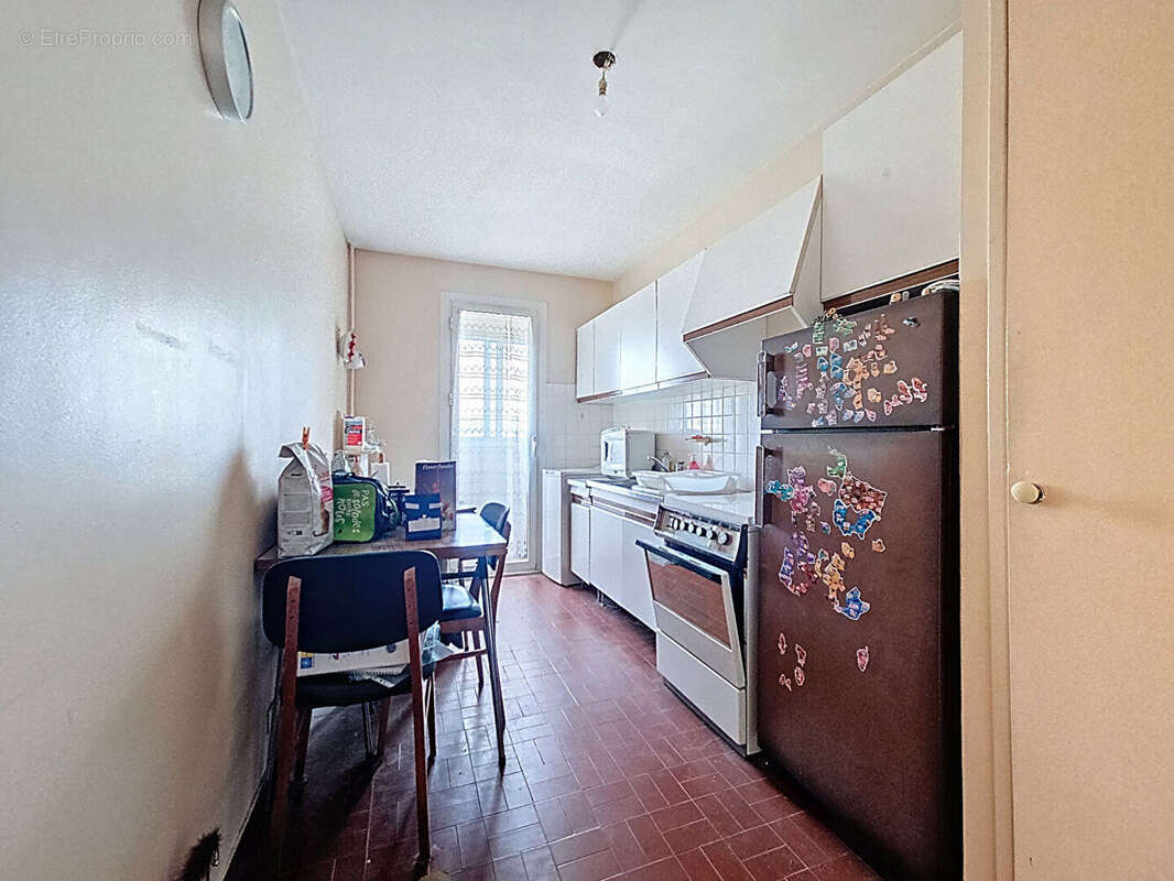 Appartement à MARSEILLE-12E