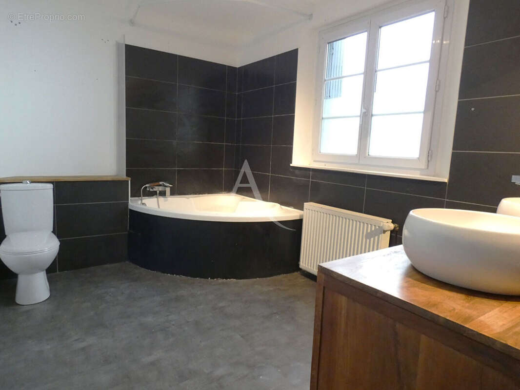 Maison à ASCHERES-LE-MARCHE