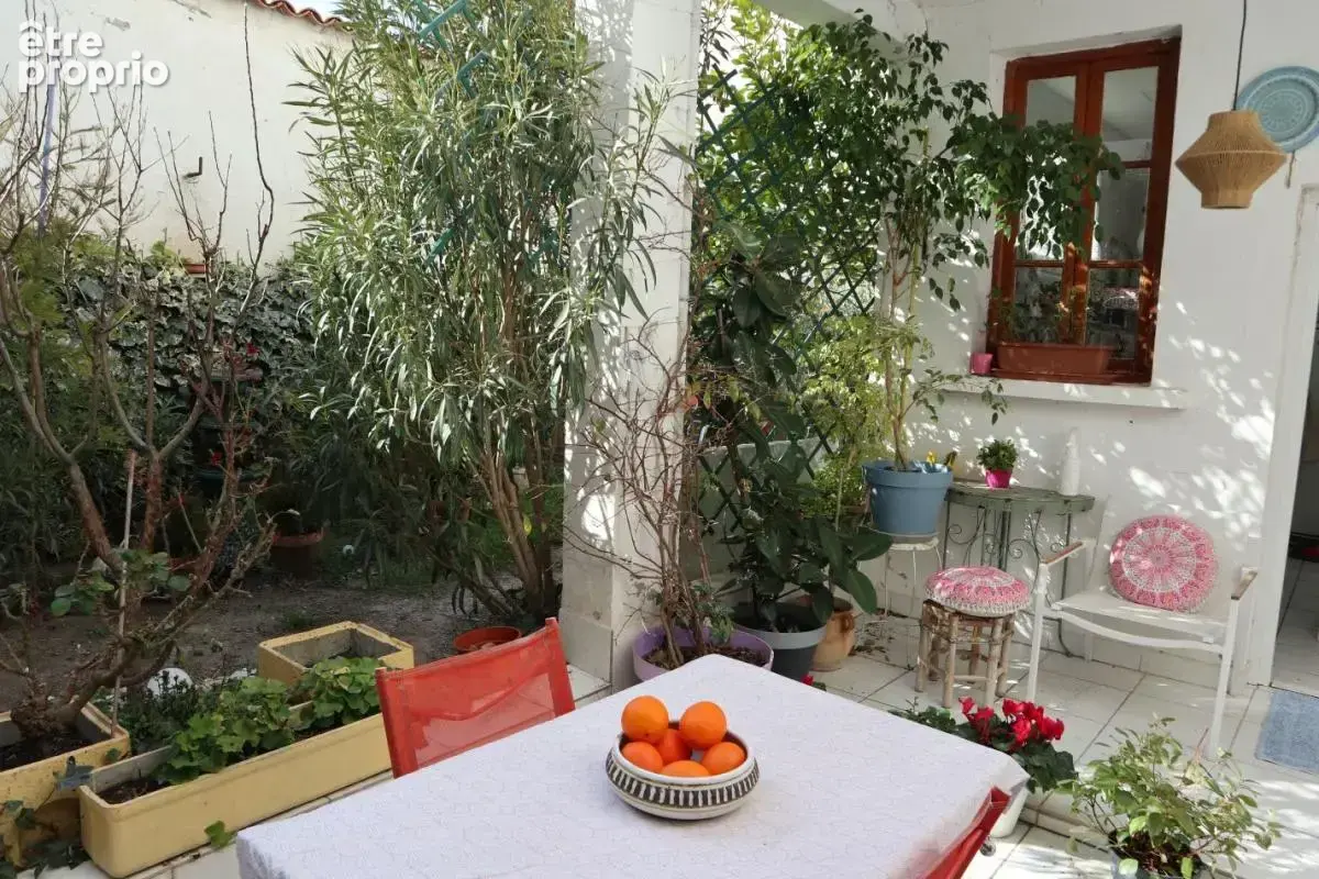 Maison 348 m² à Homps  - photo 2