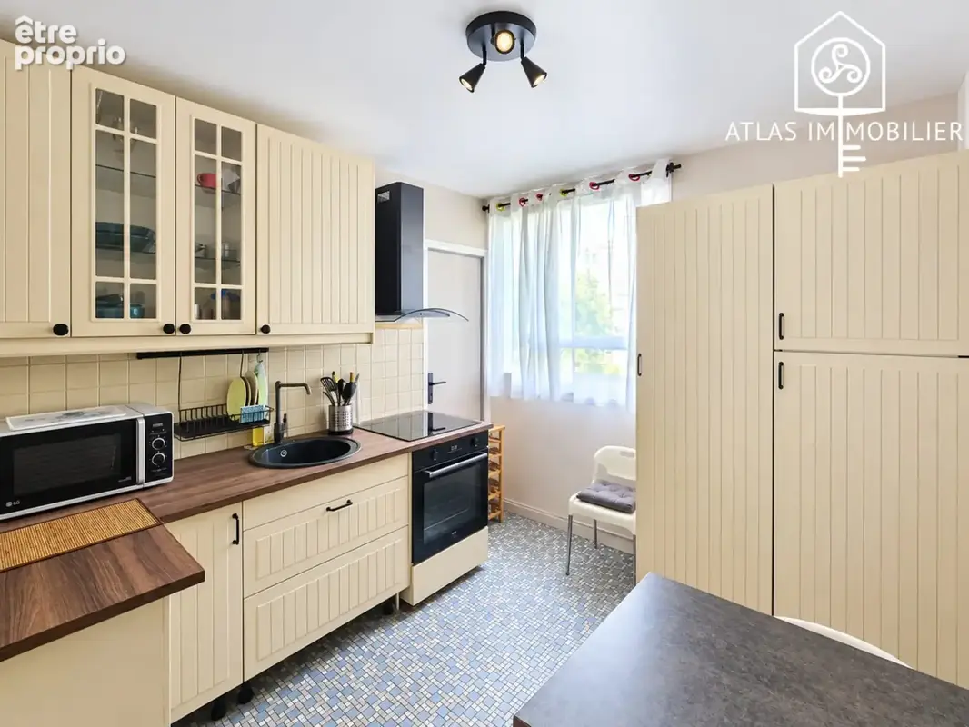 Appartement 4 pièces 71 m² à vendre à Rennes (35200) - photo 4
