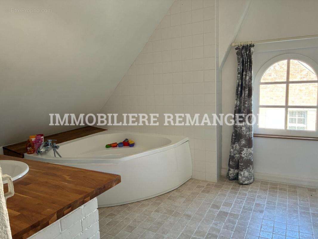 Maison à LA FERTE-BEAUHARNAIS