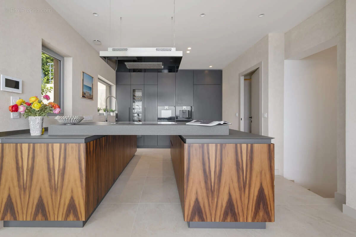 Maison 187 m² à Villefranche-Sur-Mer  - photo 16