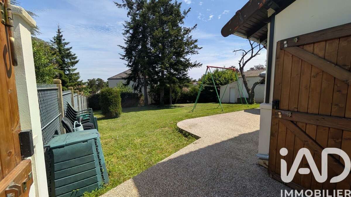 Photo 8 - Maison à OSNY