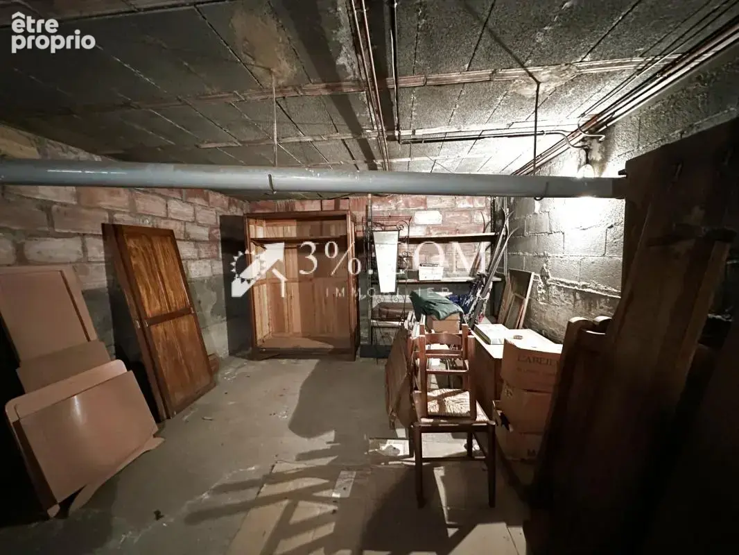 Maison à rénover sur 3 niveaux avec garage - photo 15