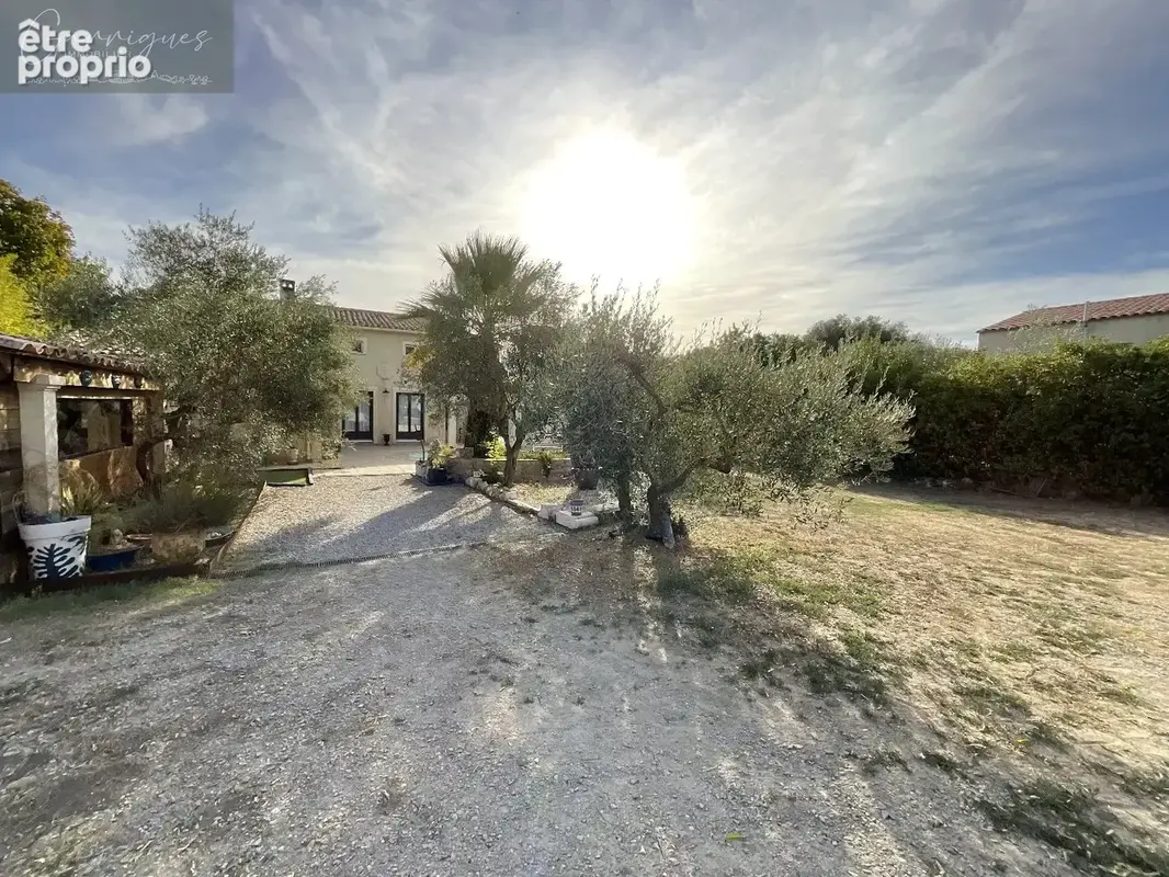 Photo Maison à Villevieille au prix de 525 000€