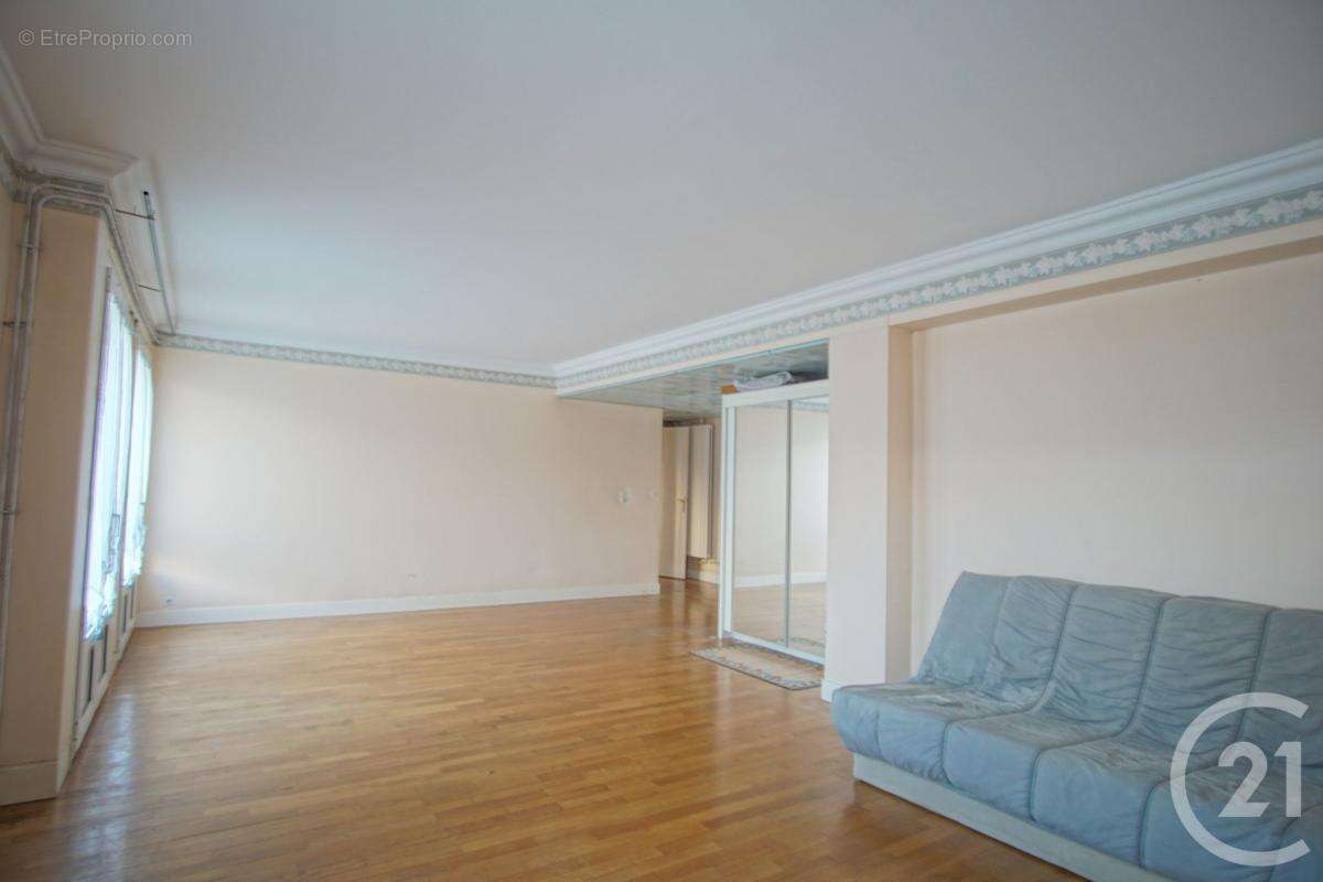 Appartement à CHOISY-LE-ROI