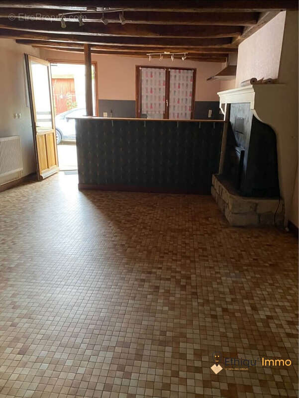 Maison 234 m² à Arrentieres  - photo 7