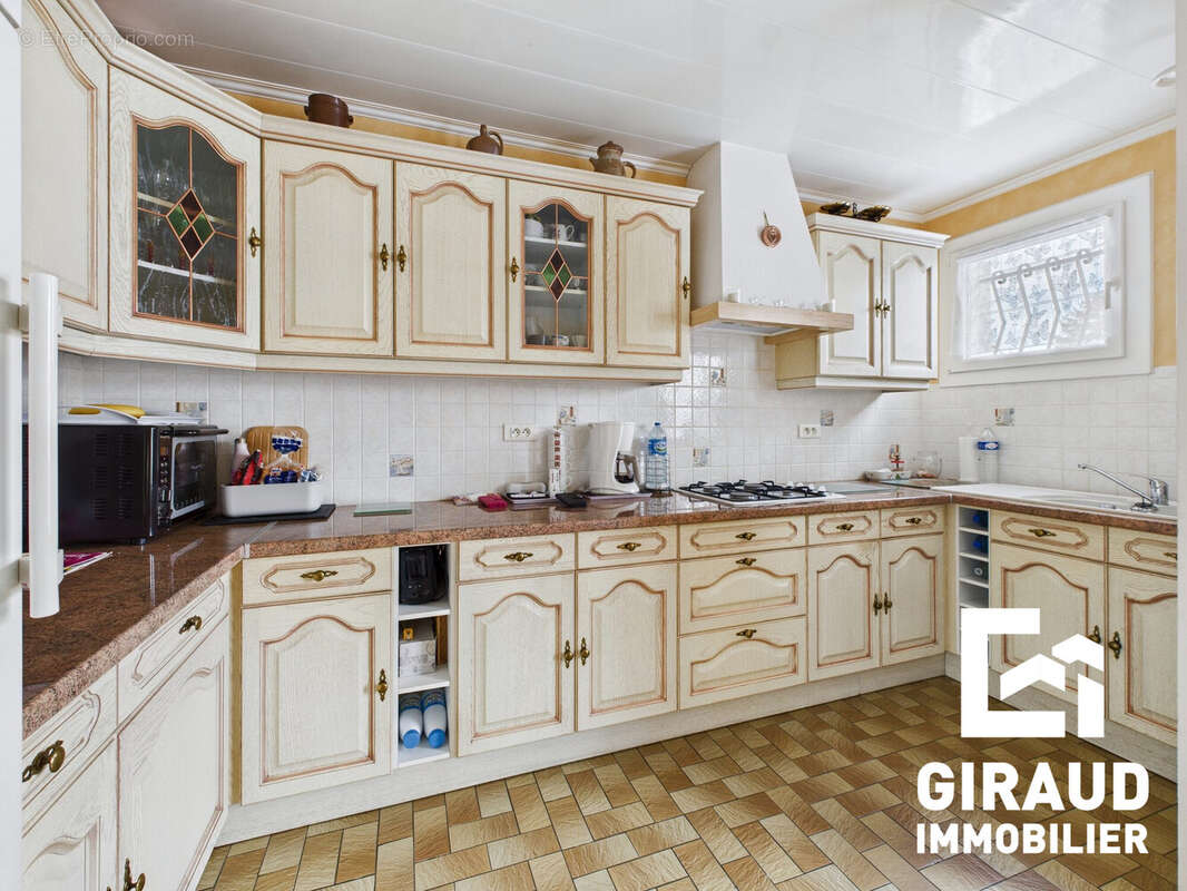 Maison à MOUILLERON-EN-PAREDS