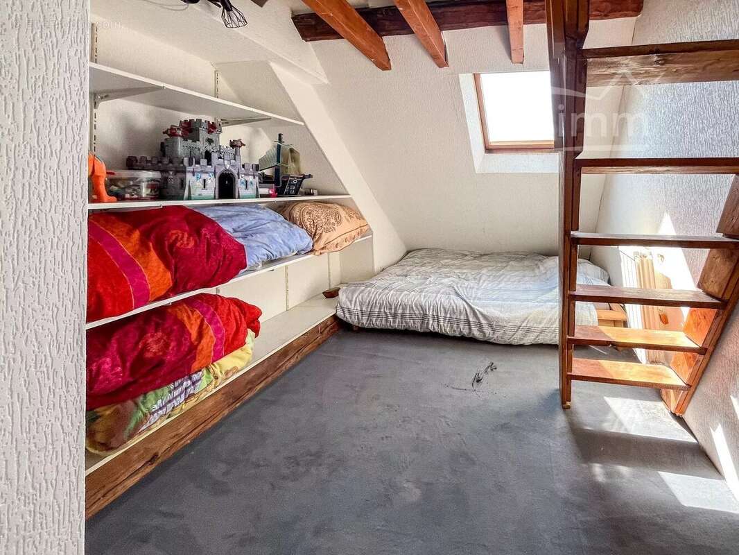 Maison à LA TERRASSE