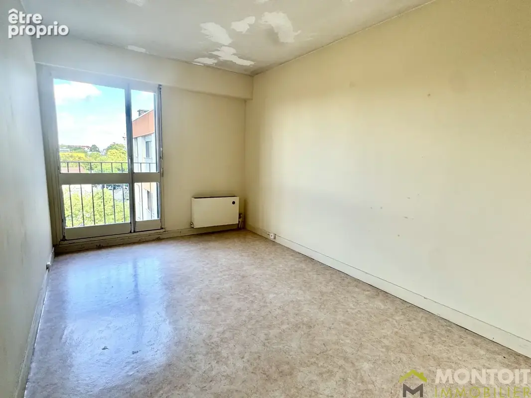 Appartement 4P - 80 m2 - 2 chambres - cave - parking sous-sol et parking exterieur - photo 11