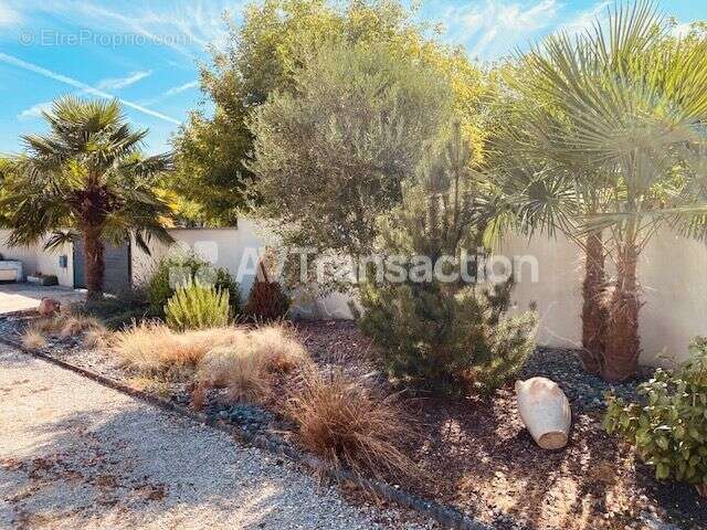 Maison 145 m² à Brizambourg  - photo 11