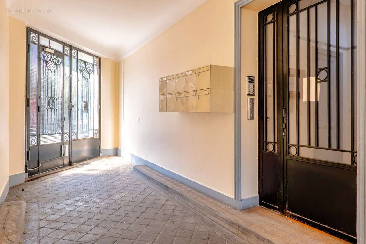 Appartement 36 m² à Bagnolet  - photo 13