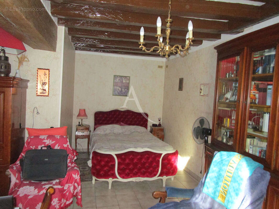 Maison à NOYERS-SUR-CHER