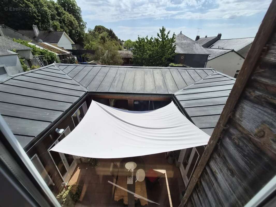 maison hyper centre ville avec piscine intérieure et cour privative clos de mûrs - photo 9