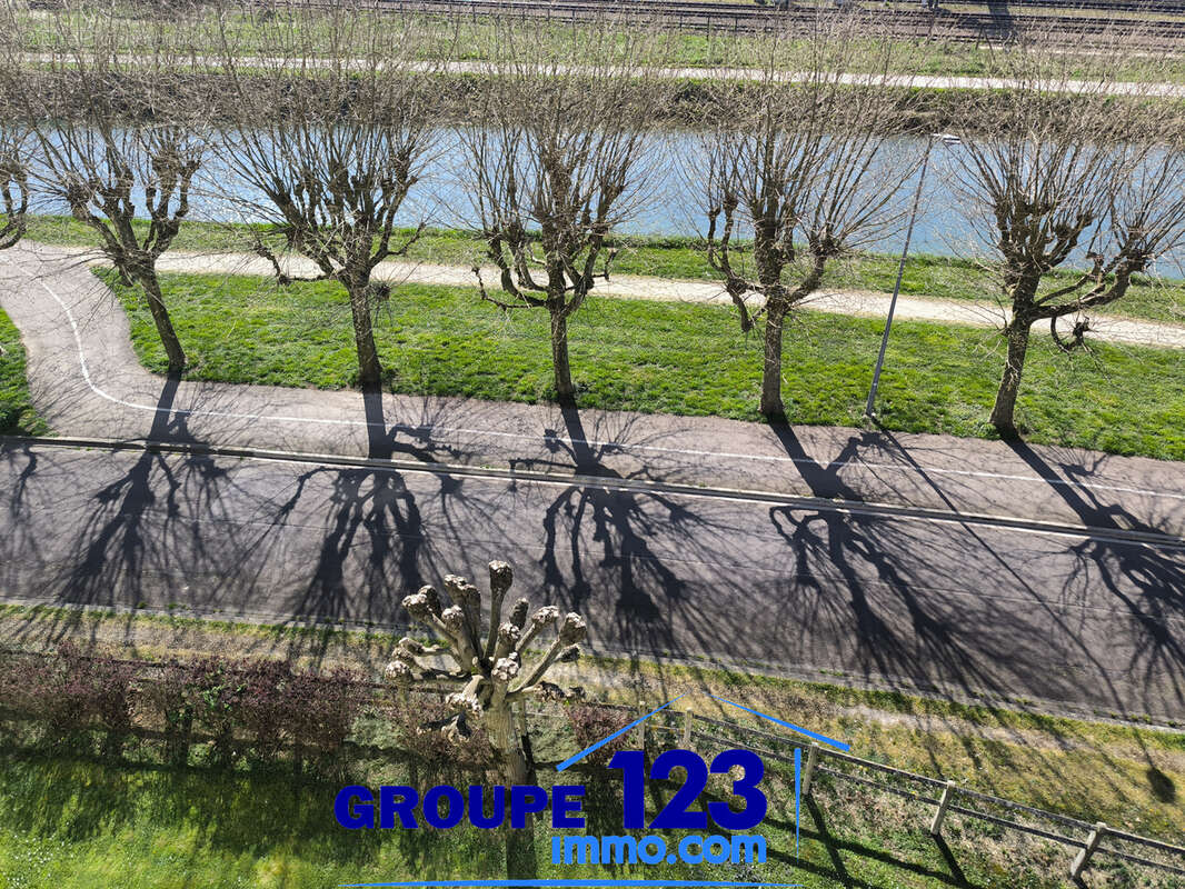 Appartement à MIGENNES